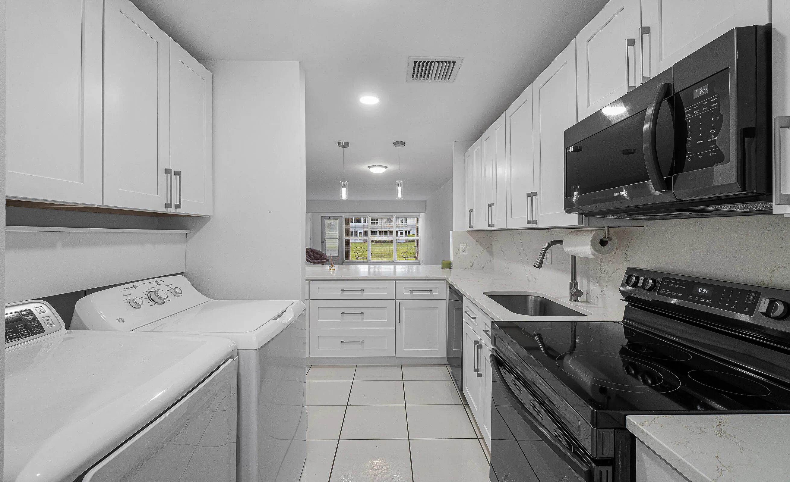 04-2830 SW 13th Street 101