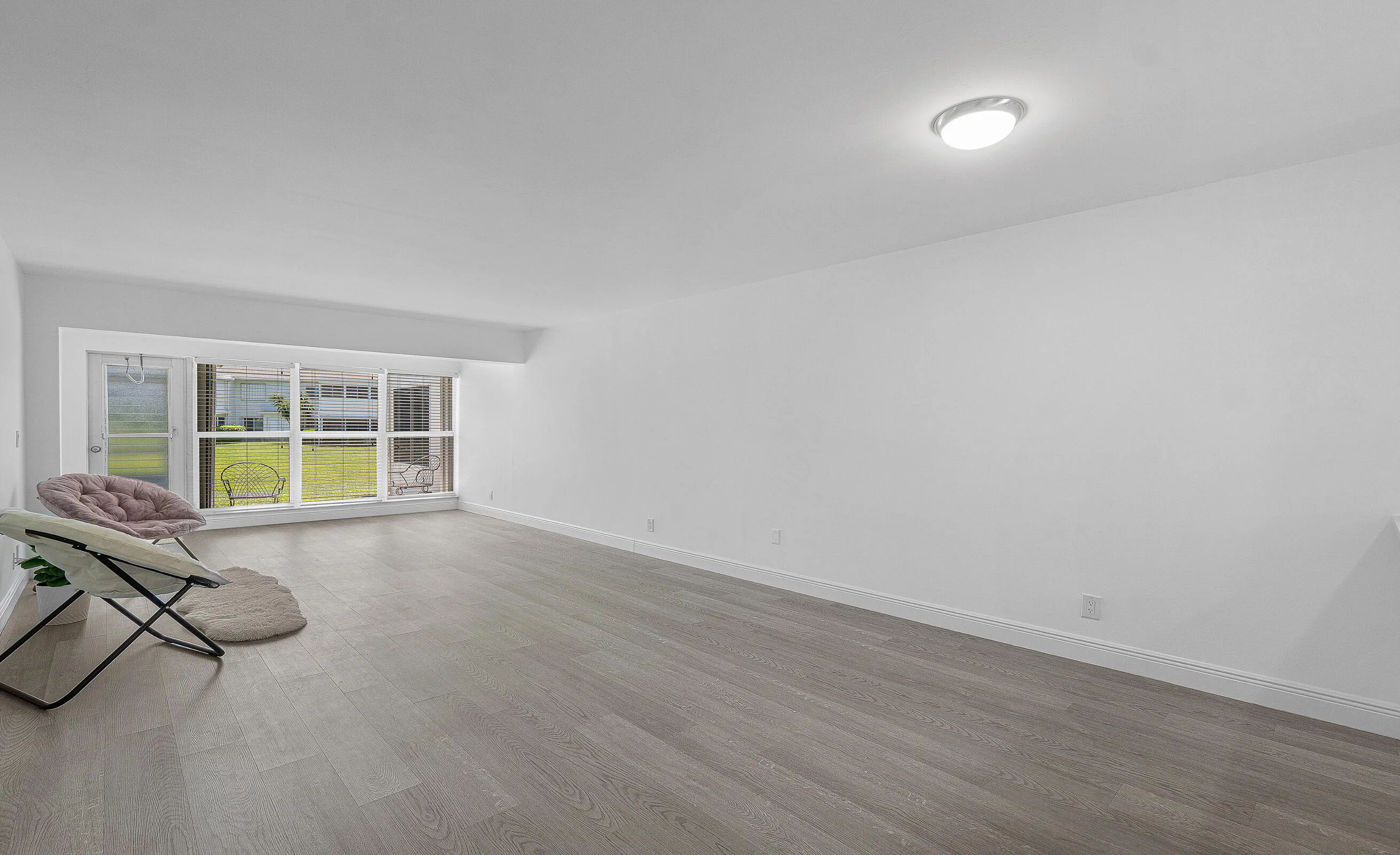 13-2830 SW 13th Street 101