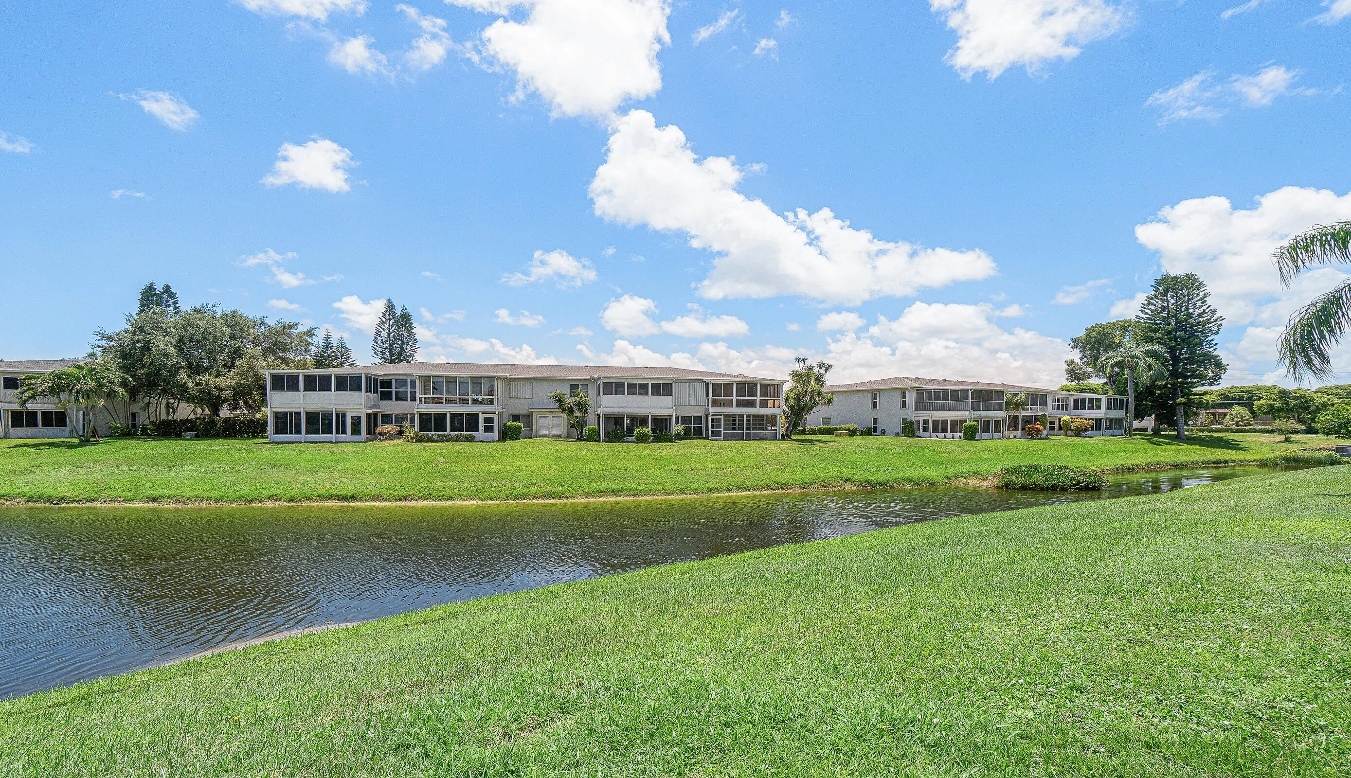26-2830 SW 13th Street 101