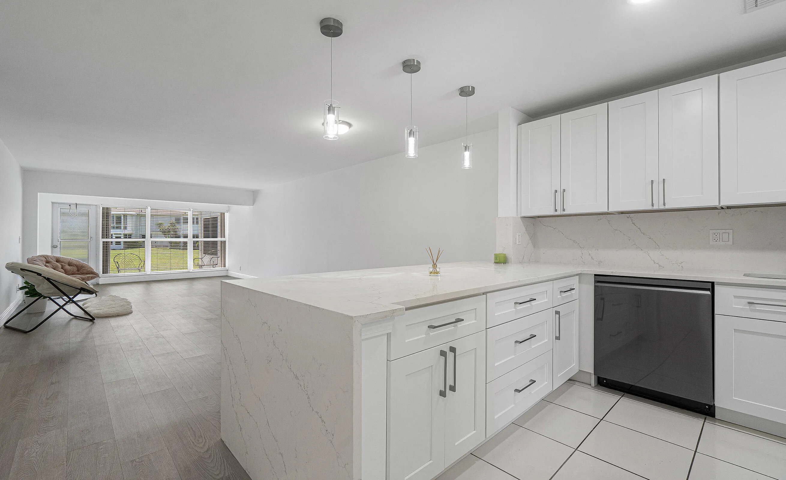 09-2830 SW 13th Street 101