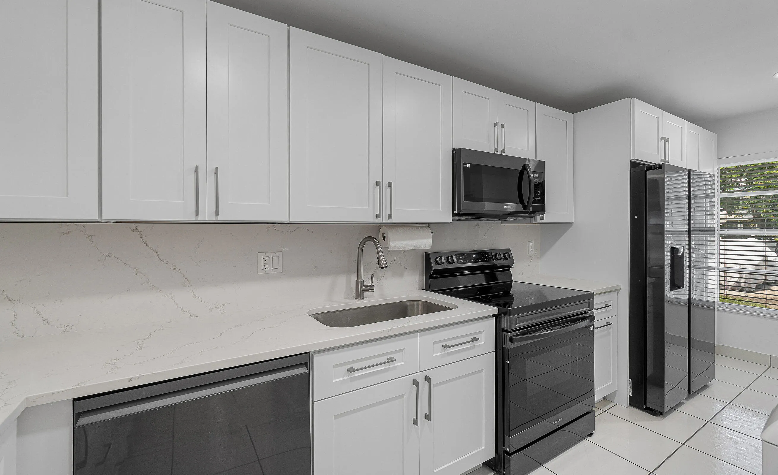 05-2830 SW 13th Street 101
