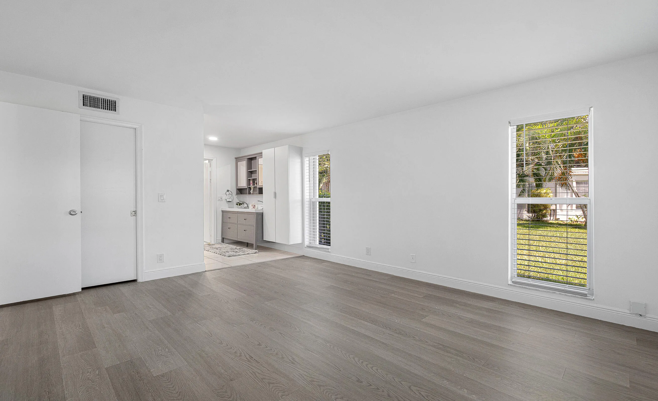 33-2830 SW 13th Street 101