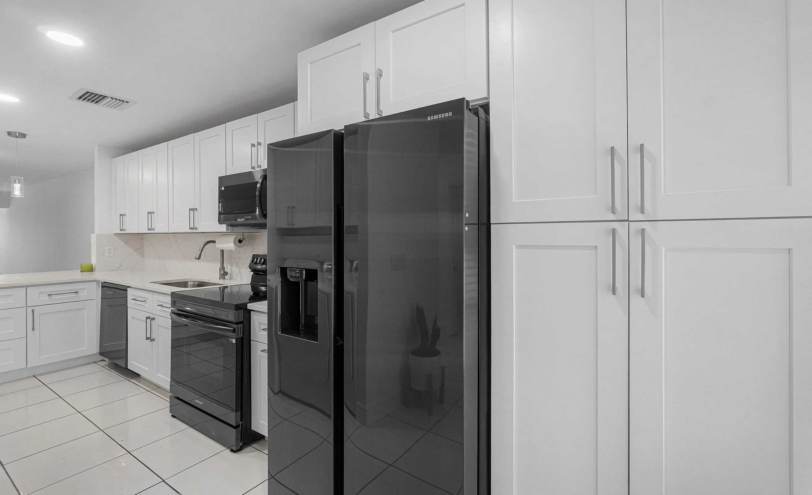 03-2830 SW 13th Street 101