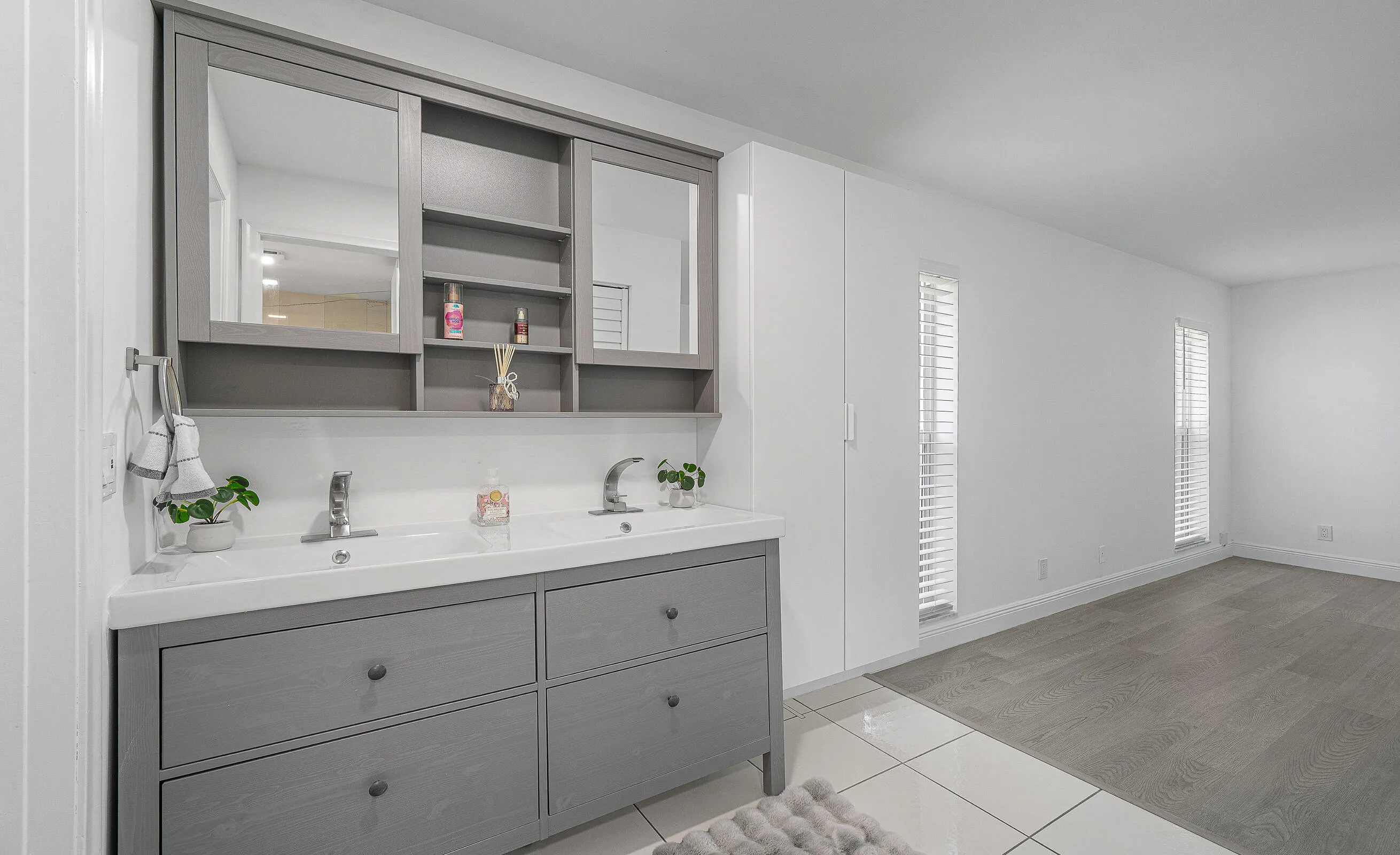 39-2830 SW 13th Street 101