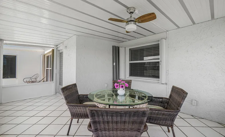 24-2830 SW 13th Street 101