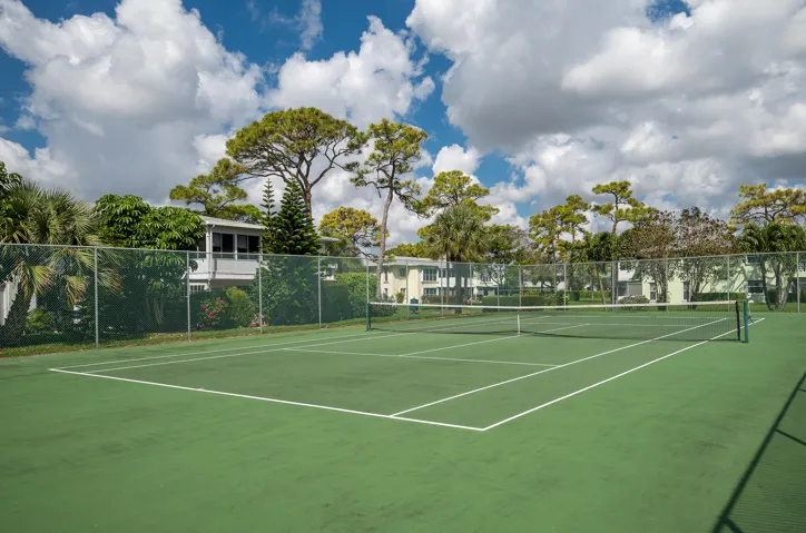 09--Pines of Delray W-MLS