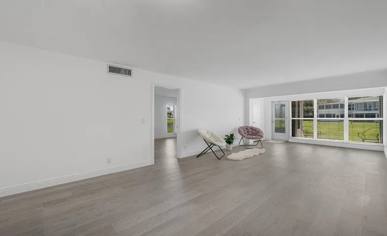 14-2830 SW 13th Street 101