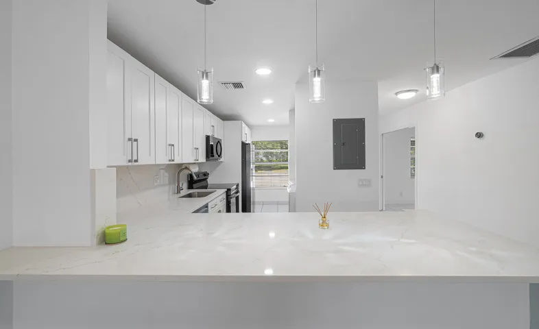 08-2830 SW 13th Street 101