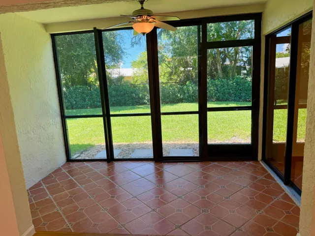 6.5'x12' Bonus Room with floor to ceiling hurricane glass