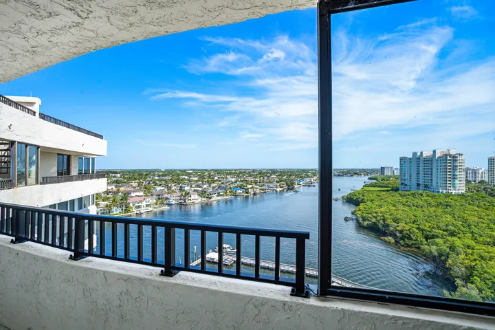 022-3912SouthOceanBoulevard-1501-Highlan