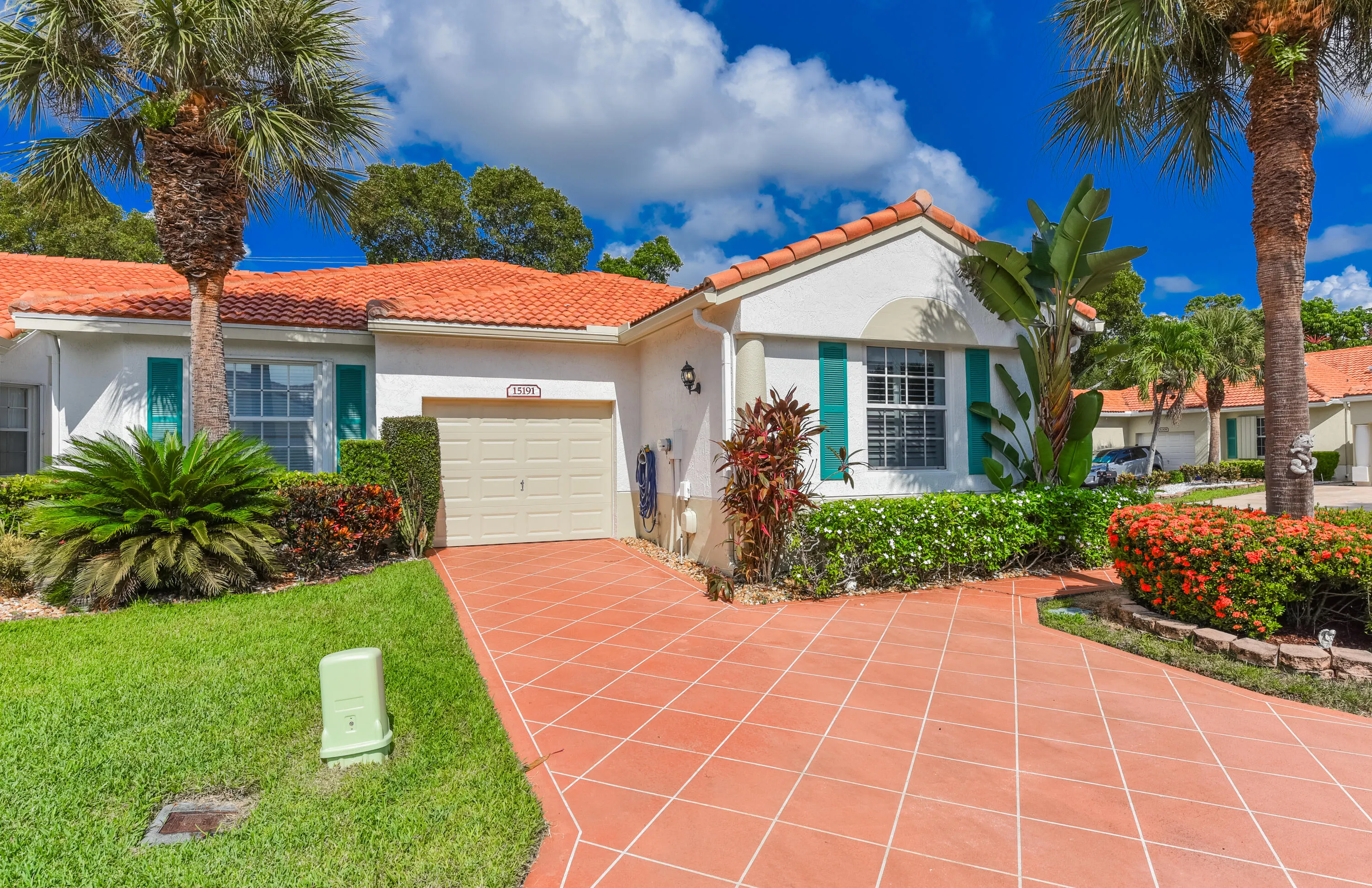 010-006-15191 Ixora Rd Jody-3000x1942
