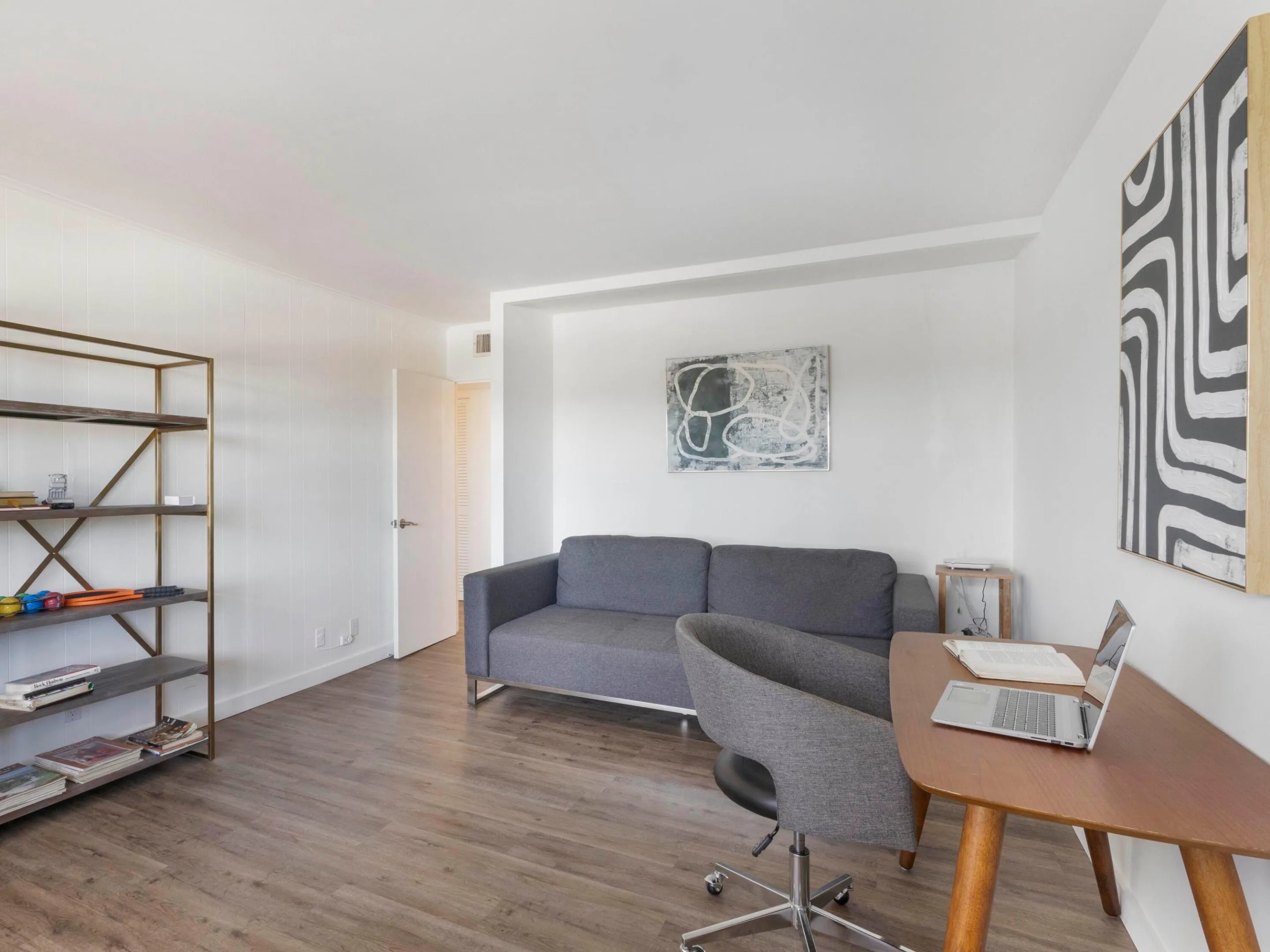 Bedroom_3_Office_2