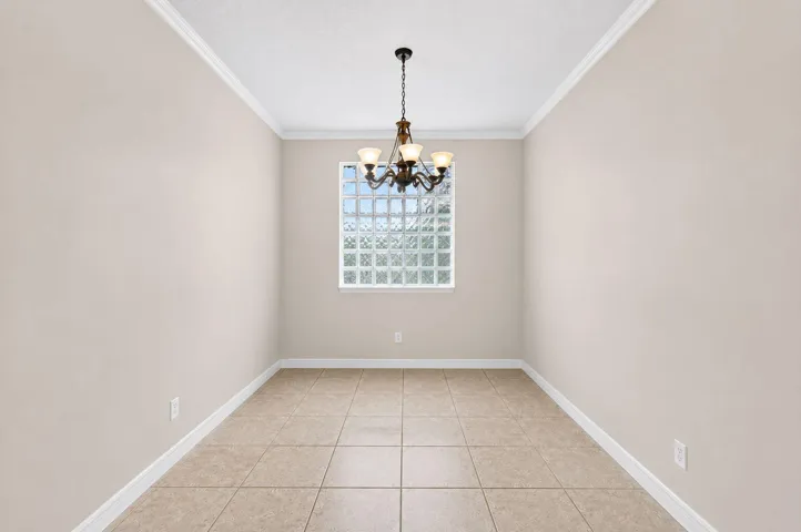 12-web-or-mls-dining copy