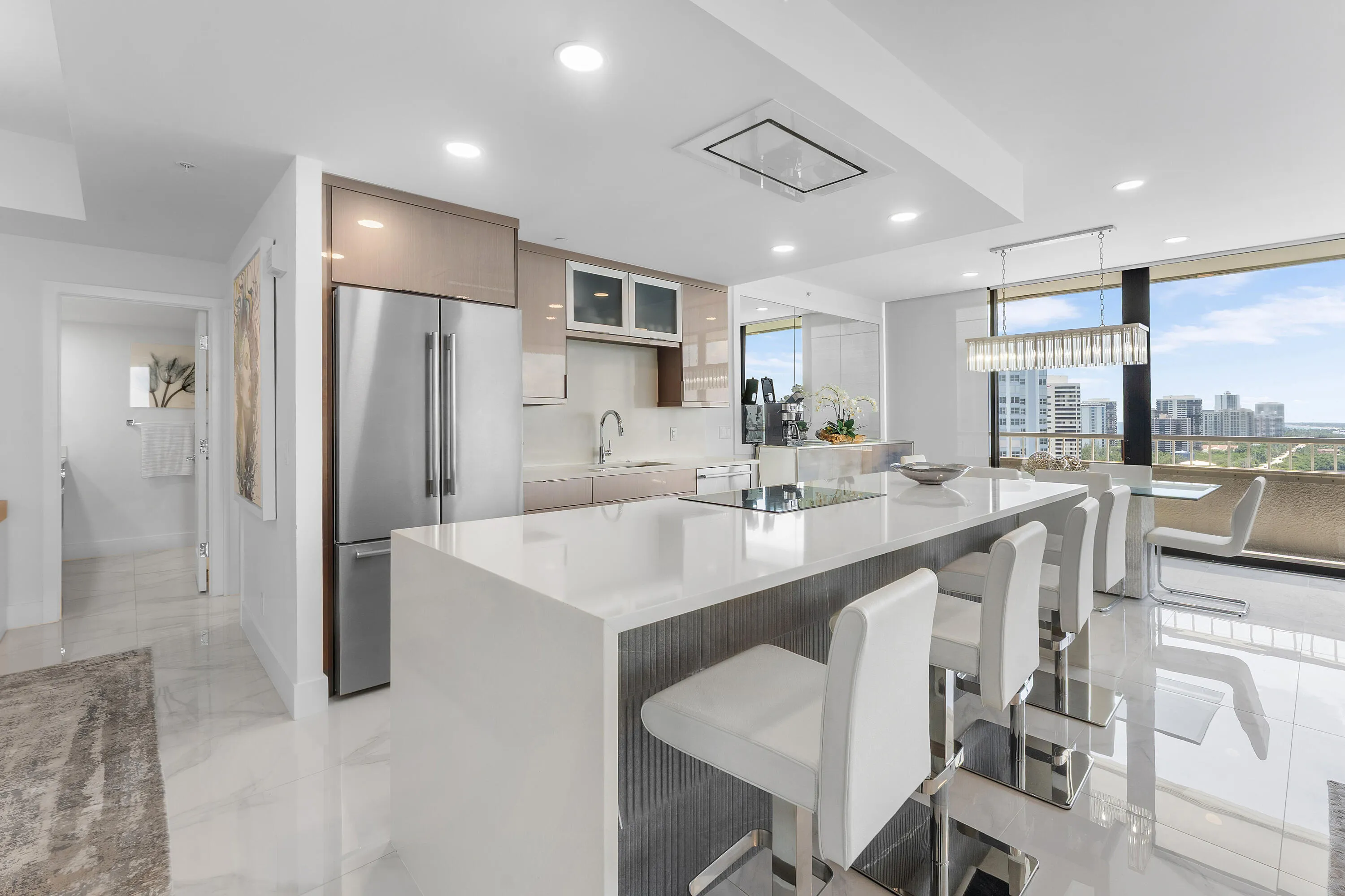 009-5280NorthOceanDrive-16E-RivieraBeach