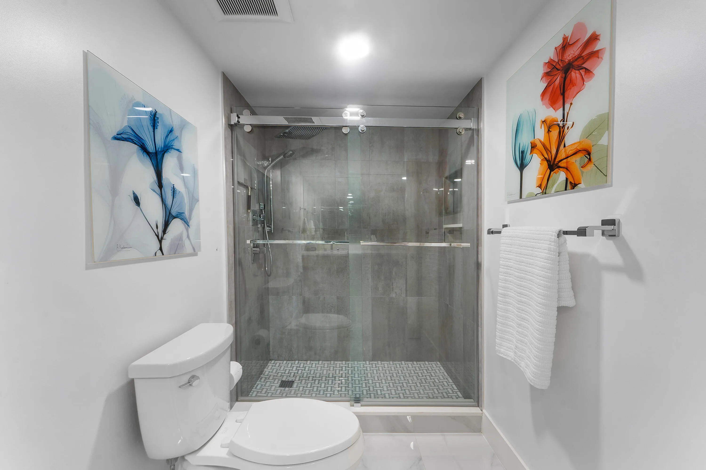 028-5280NorthOceanDrive-16E-RivieraBeach