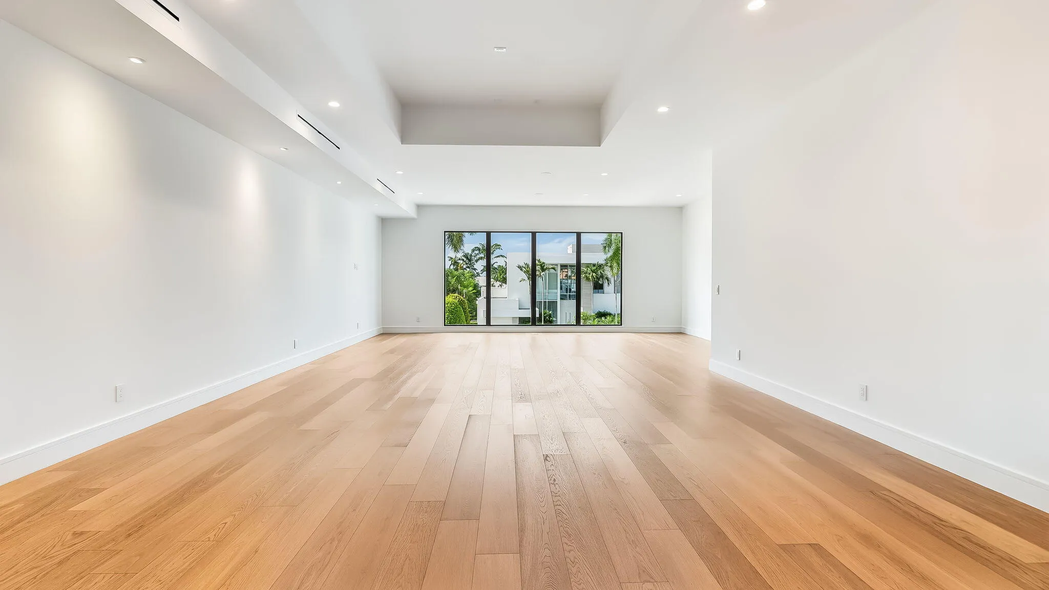 Club Room/Home Theater/Golf Simulator