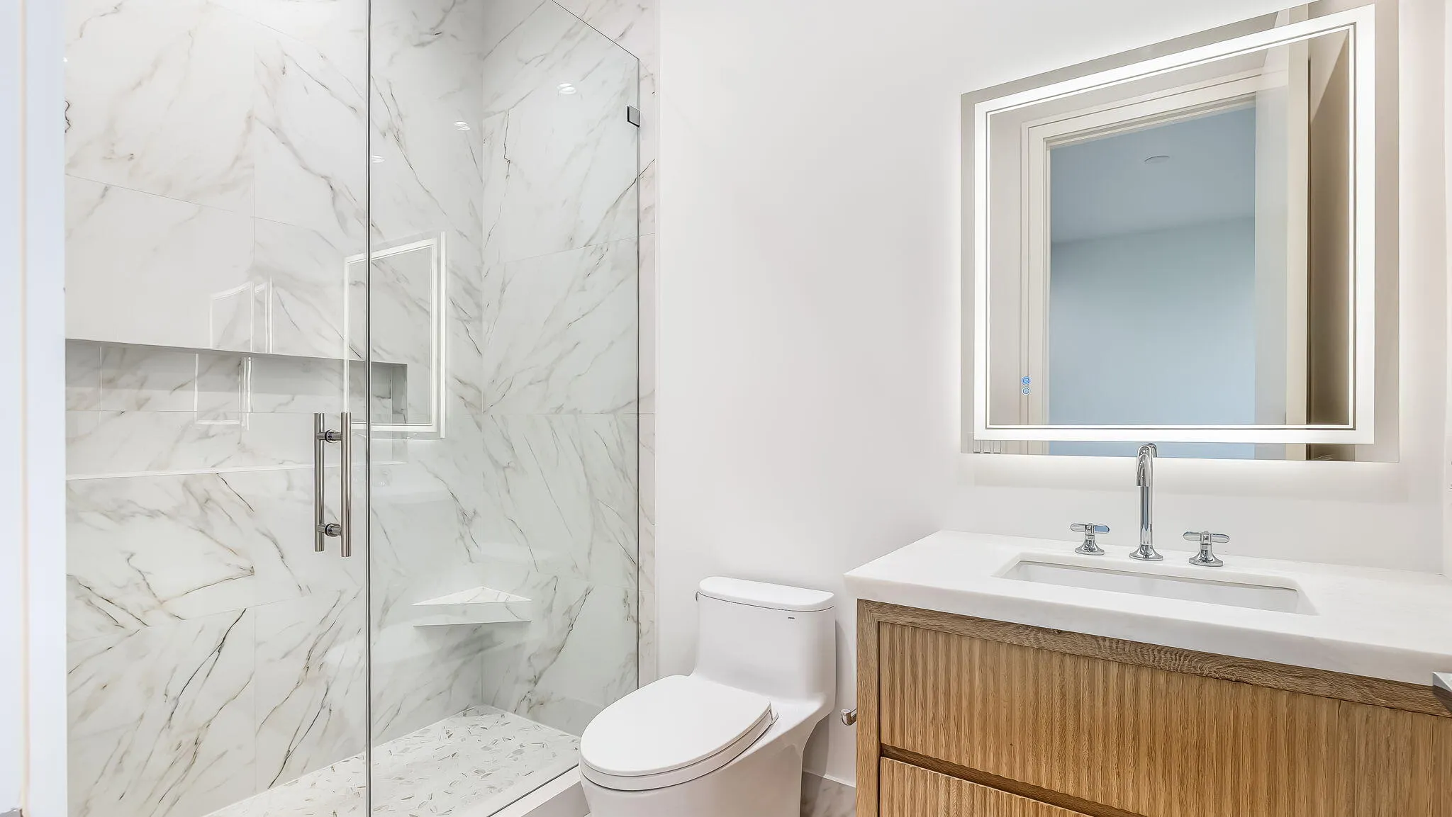 Ensuite Bath for Bedroom #6
