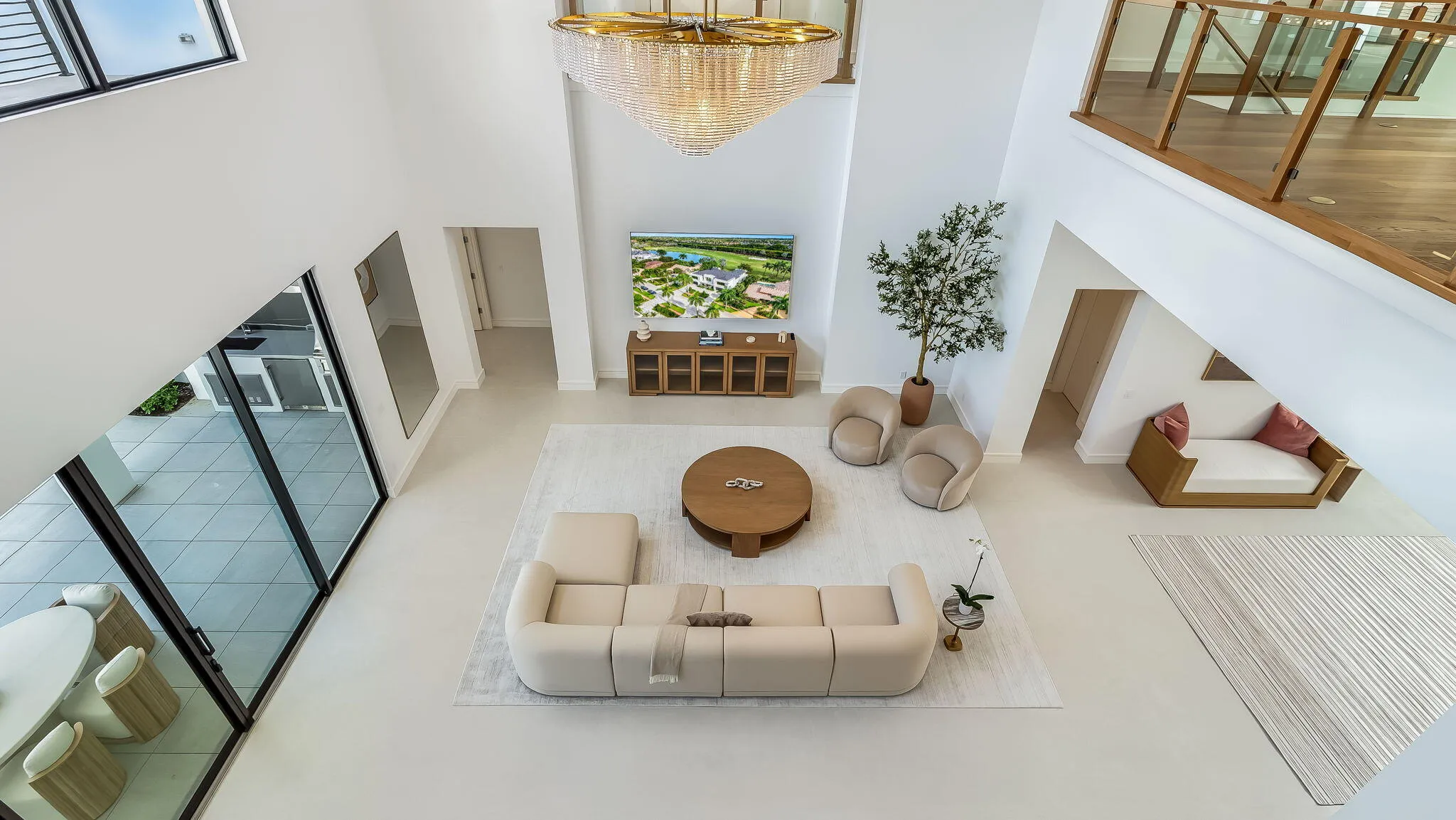 Sun-filled Dining Area