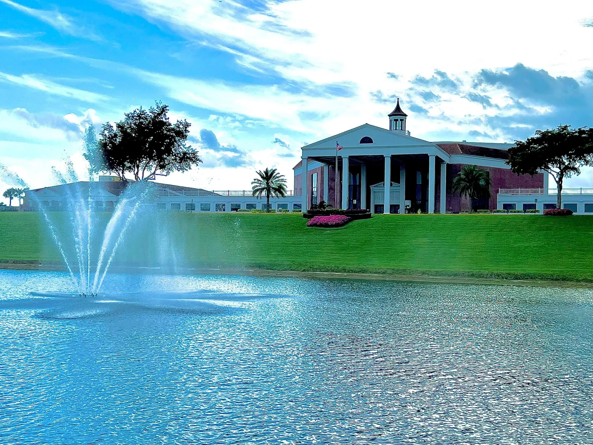 Best Exterior Clubhouse