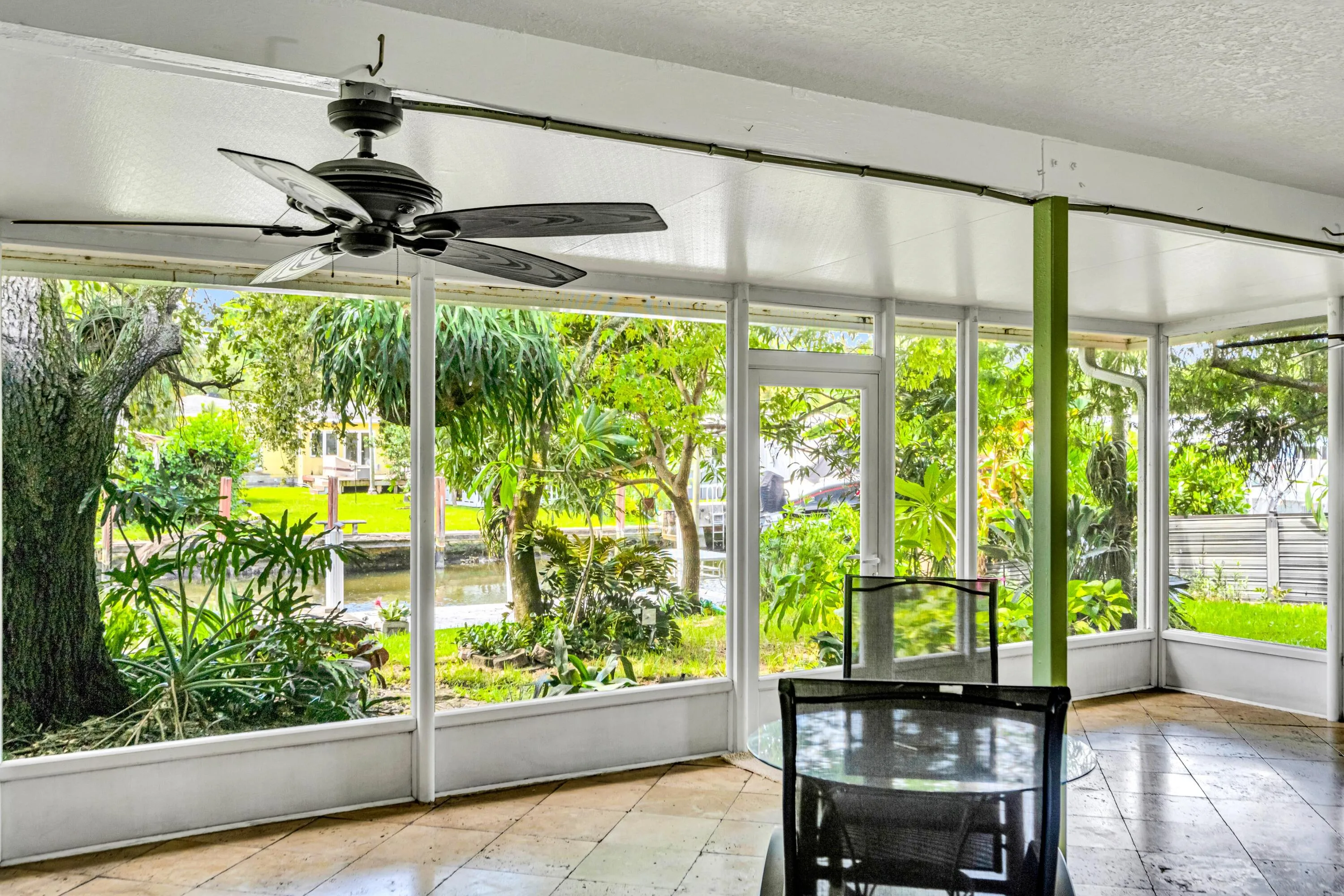 1200 ORANGE ISLE-13