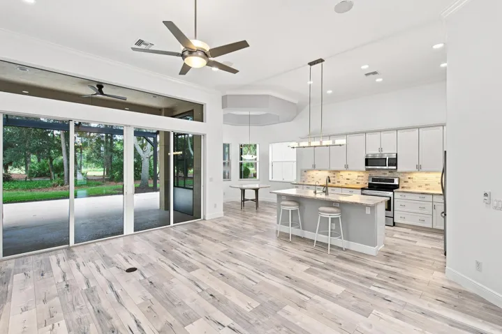 Sliding Glass doors to extended Lanai