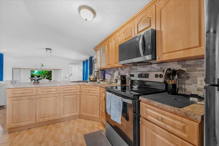 081-1205 Coffey Rd Moore Haven (81)