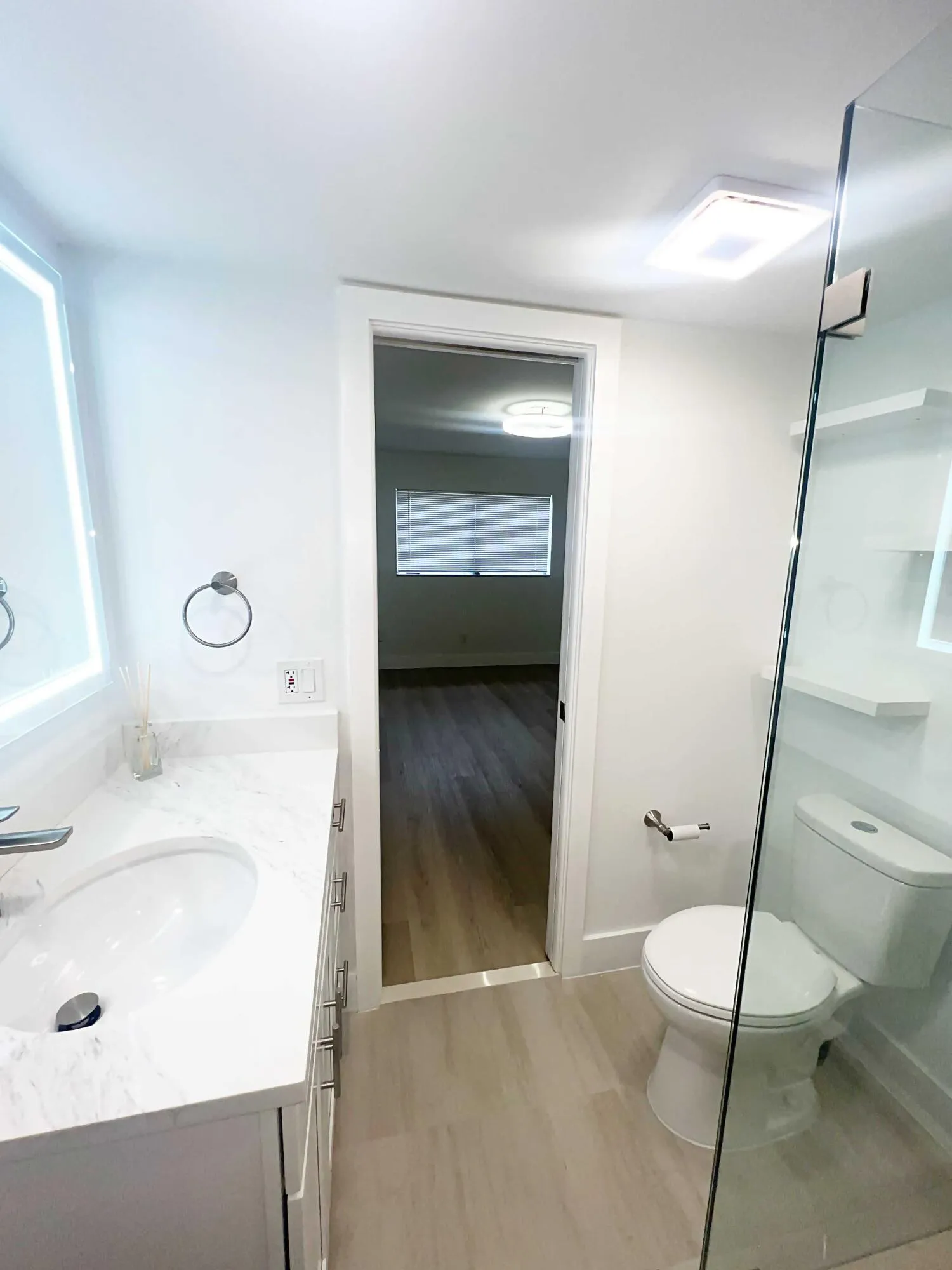 Master bath 3