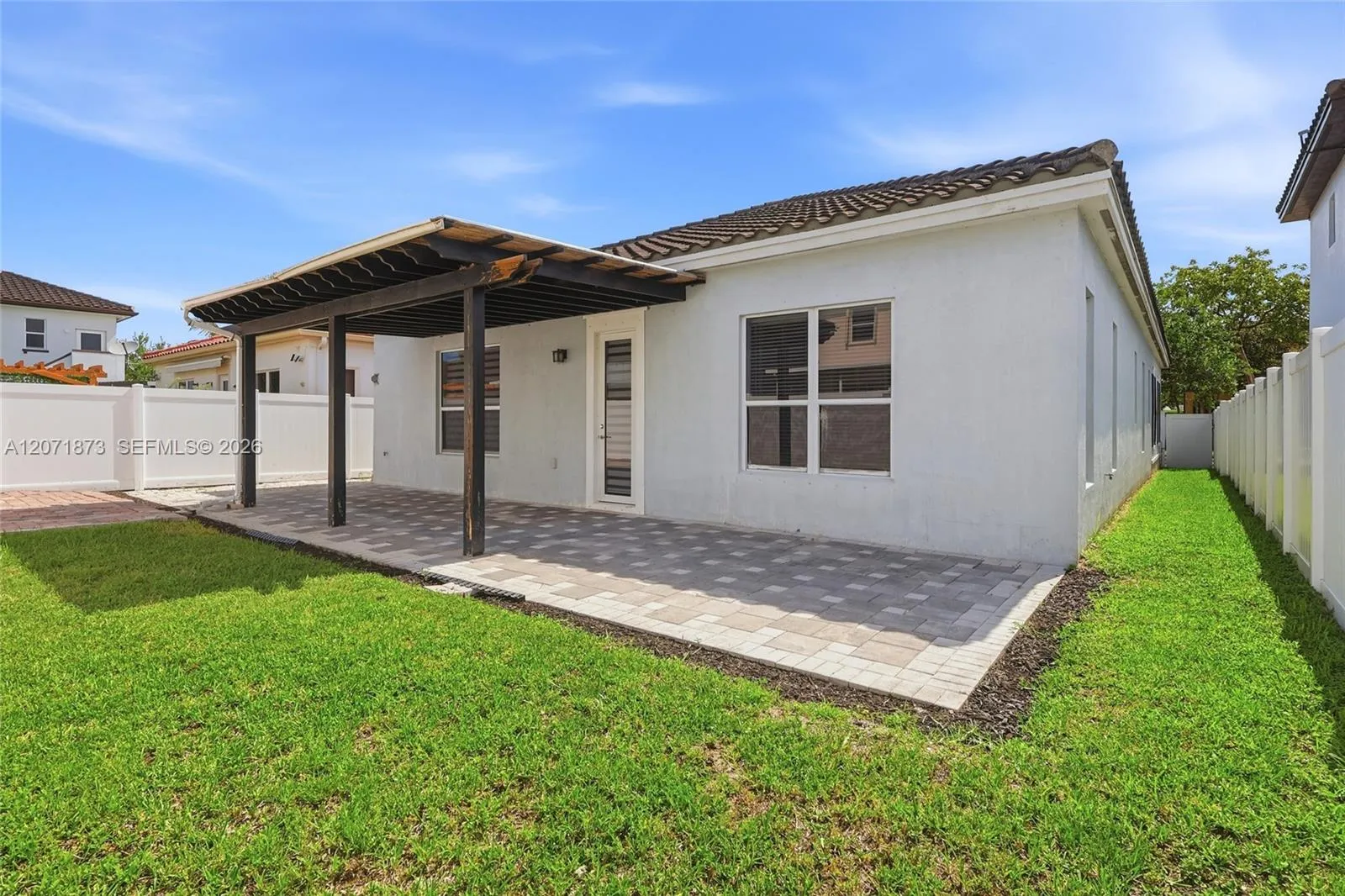 Property photo 32