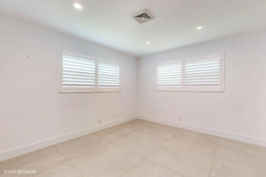 18_200sw6thave_2018_Small