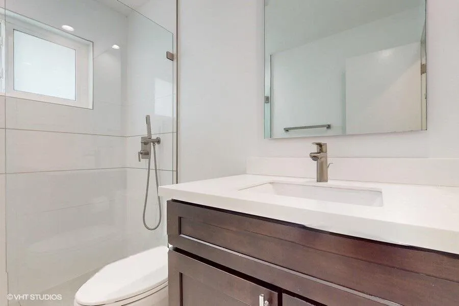 22_200sw6thave_2022_Small