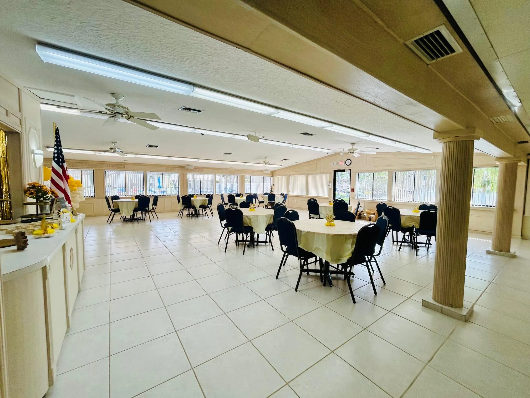 CLUBHOUSE
