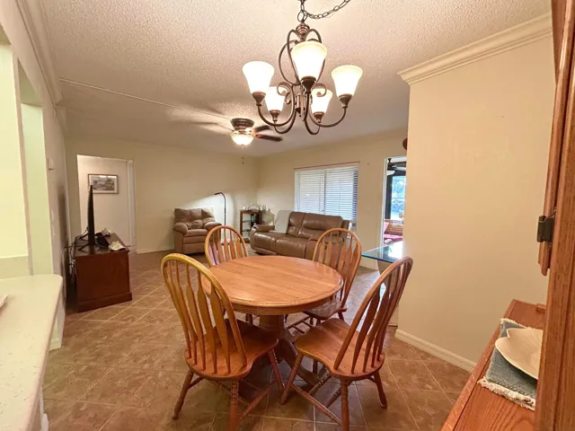 DINING NOOK