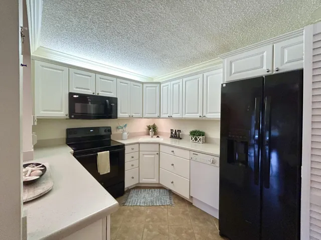 CORIAN COUNTER TOPS