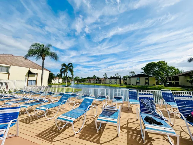 POOLSIDE LOUNGING