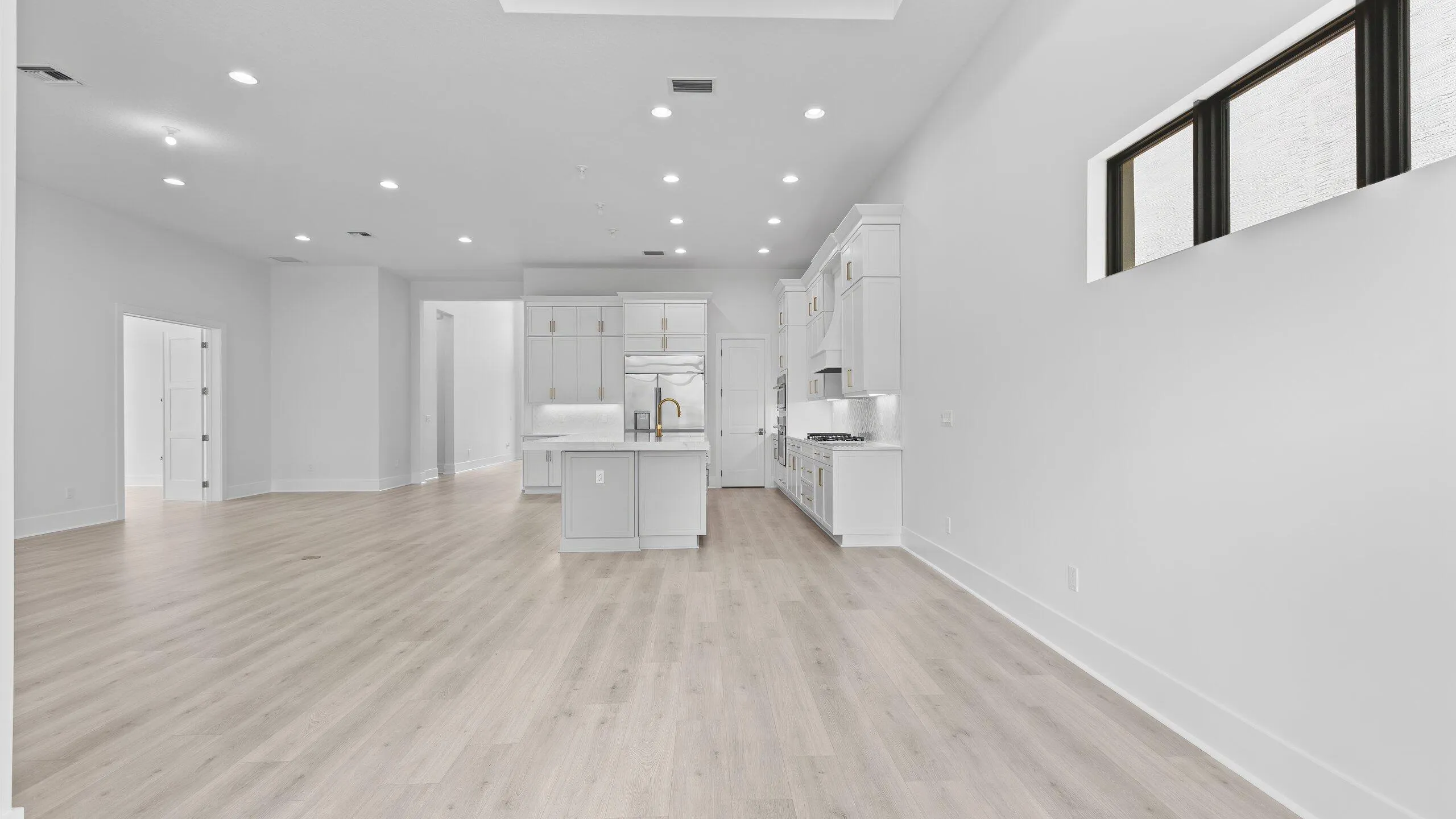 Kitchen-Great Room