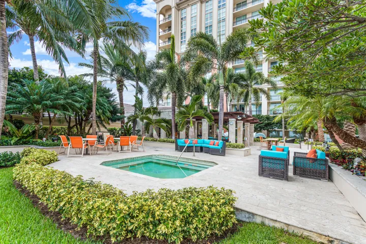 030-550OkeechobeeBoulevard-WestPalmBeach