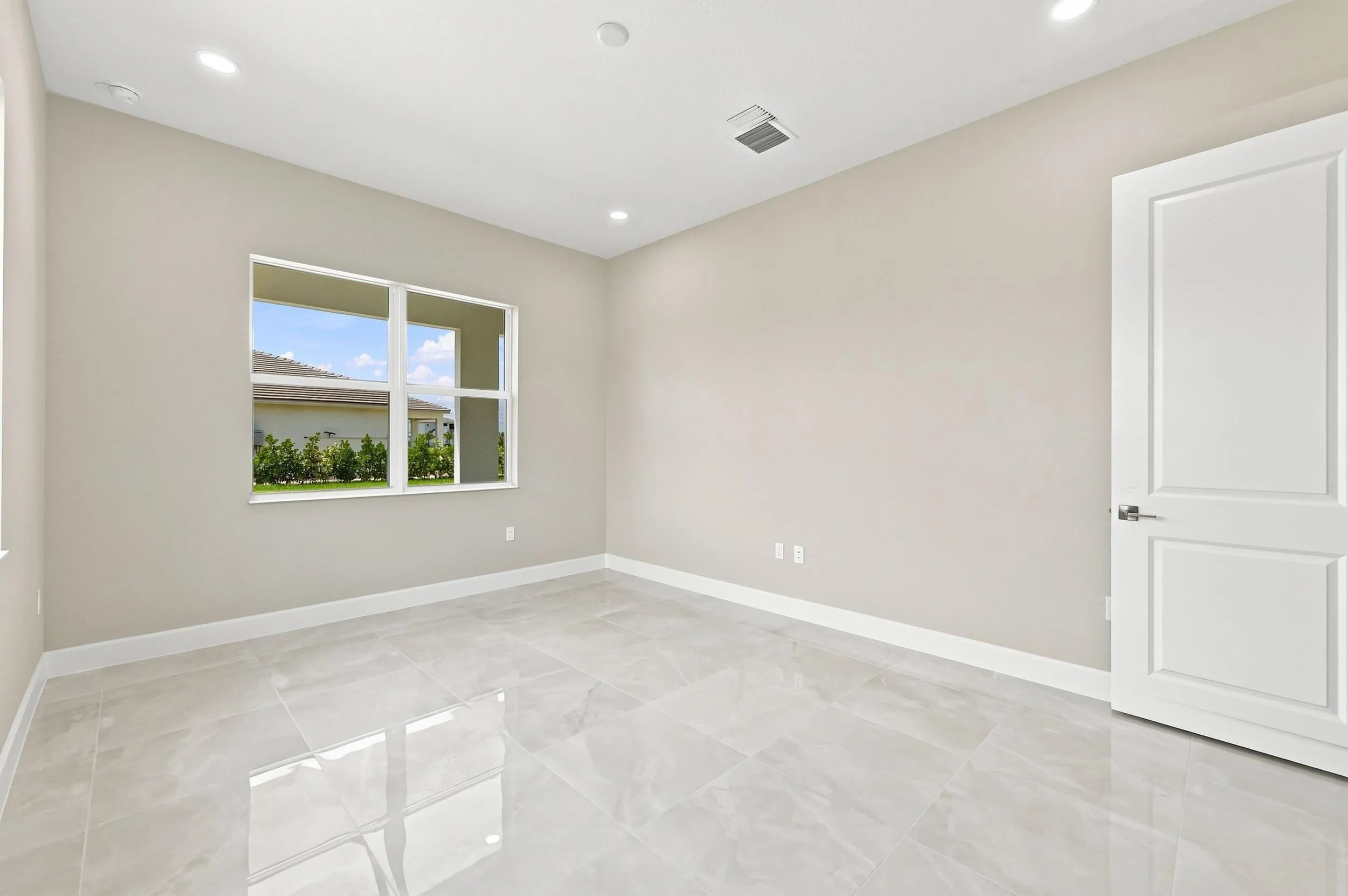 Property photo 54