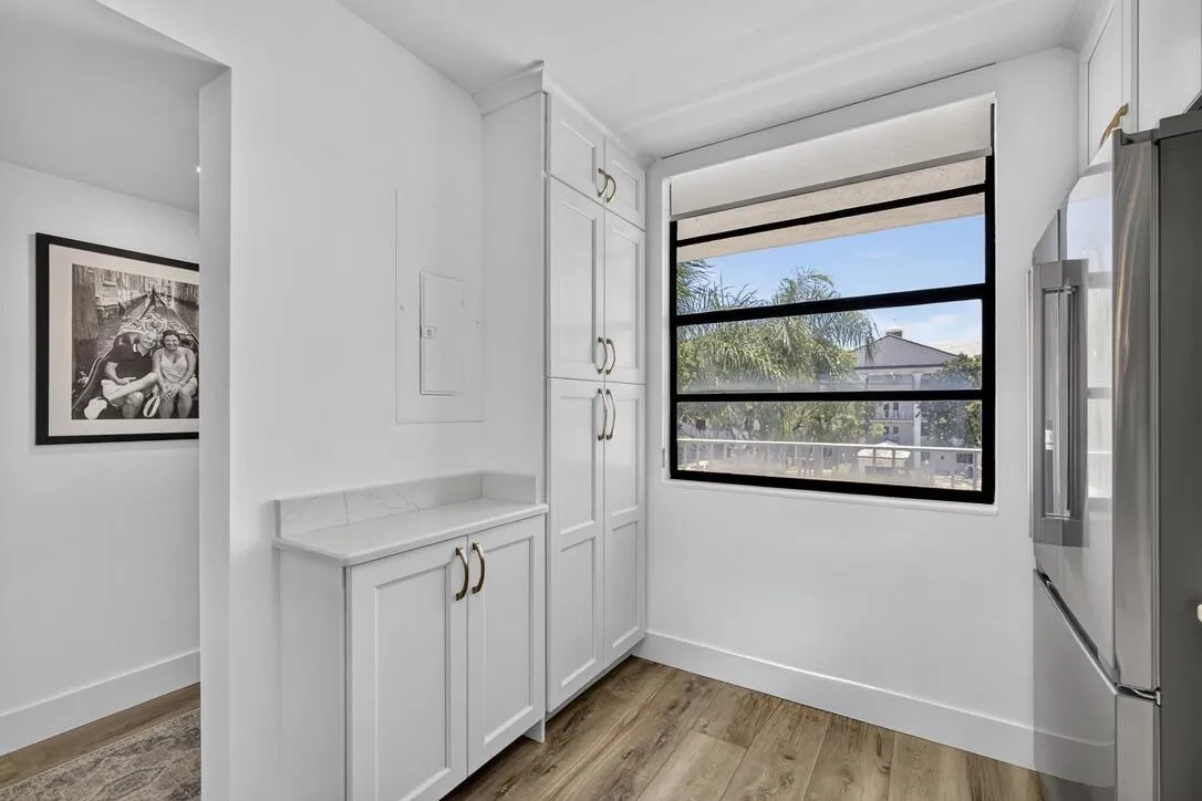 Completely Renovated Kitchen