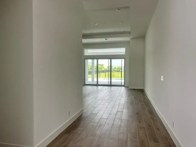 Foyer leading to Large Great Room