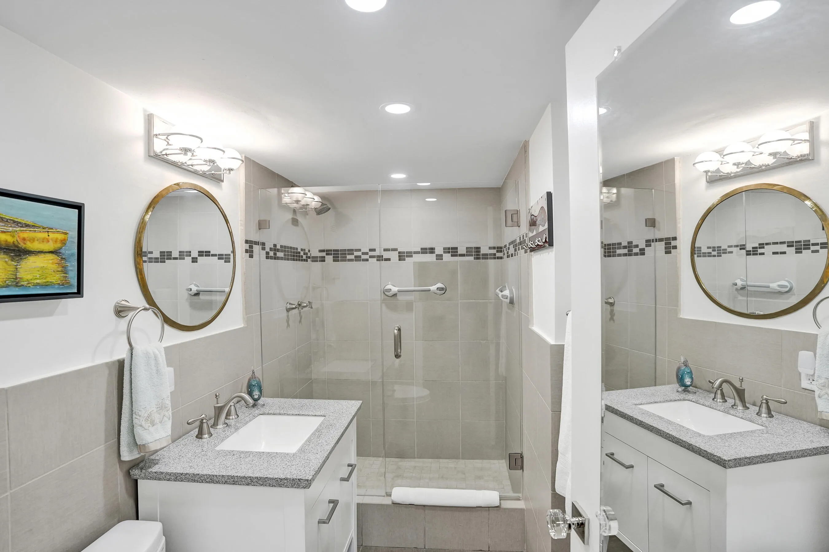 Bedroom #2 En-suite Bath
