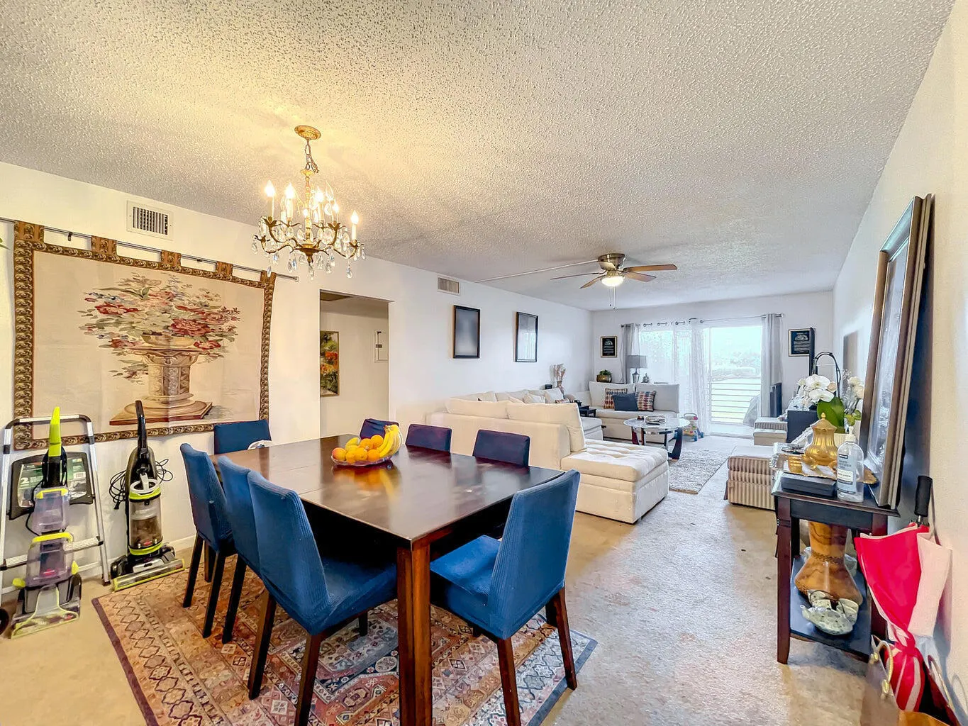 dning/living room