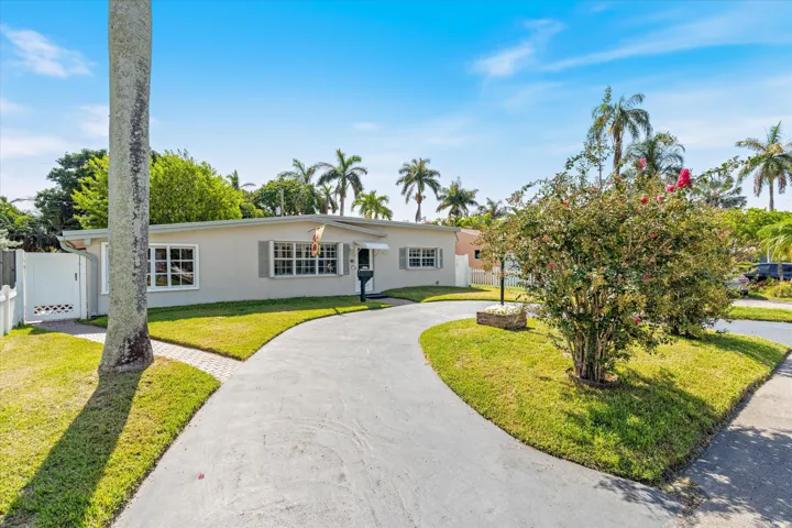 03-2107 N 15th Ave Hollywood, FL-130 - C
