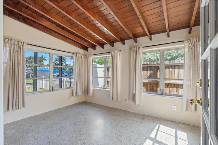 FLORIDA ROOM