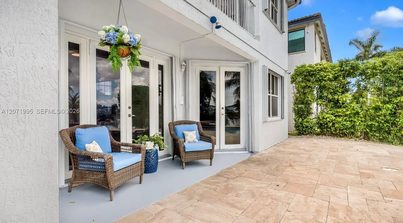 Property photo 35