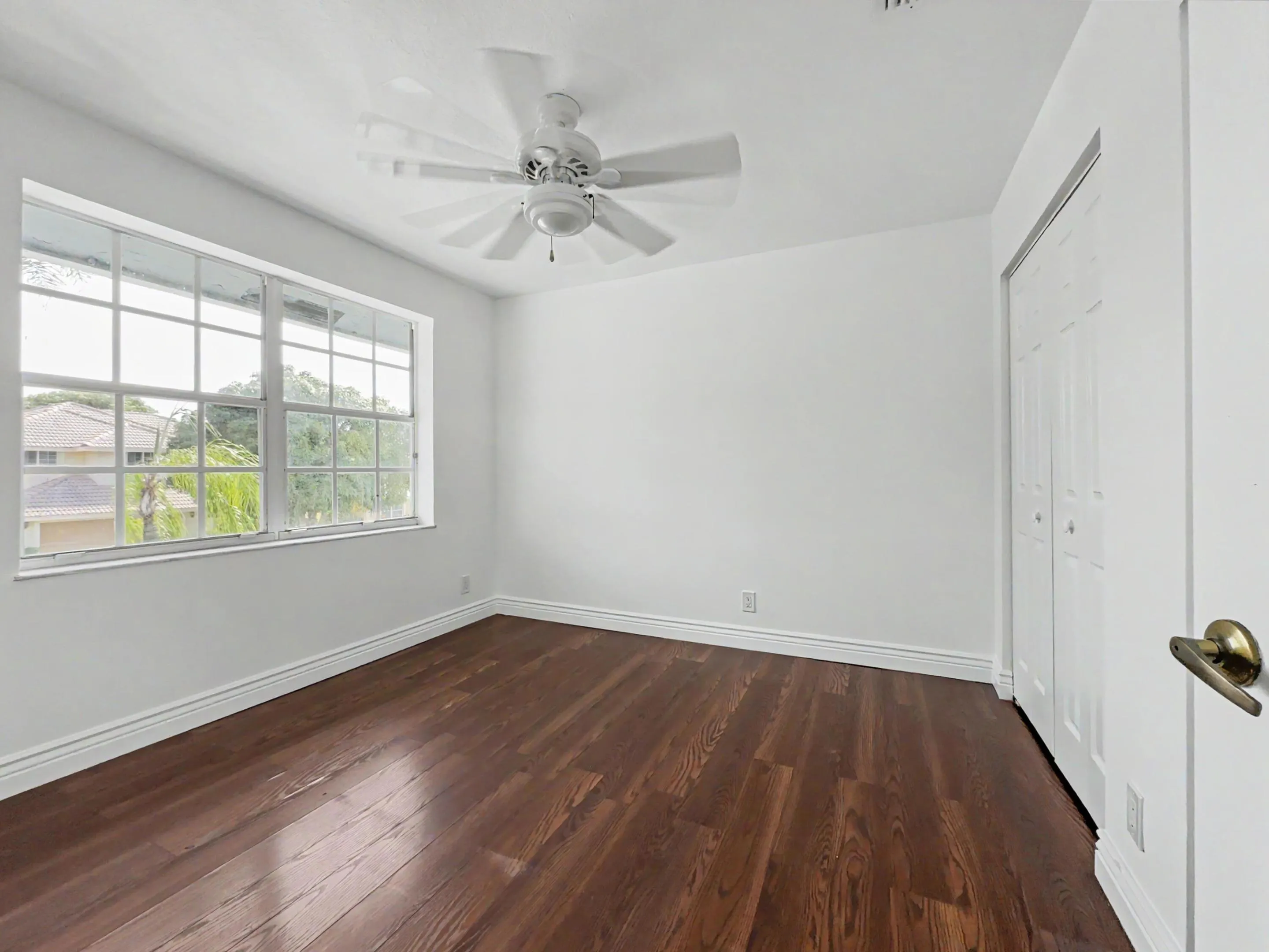 BEDROOM #1