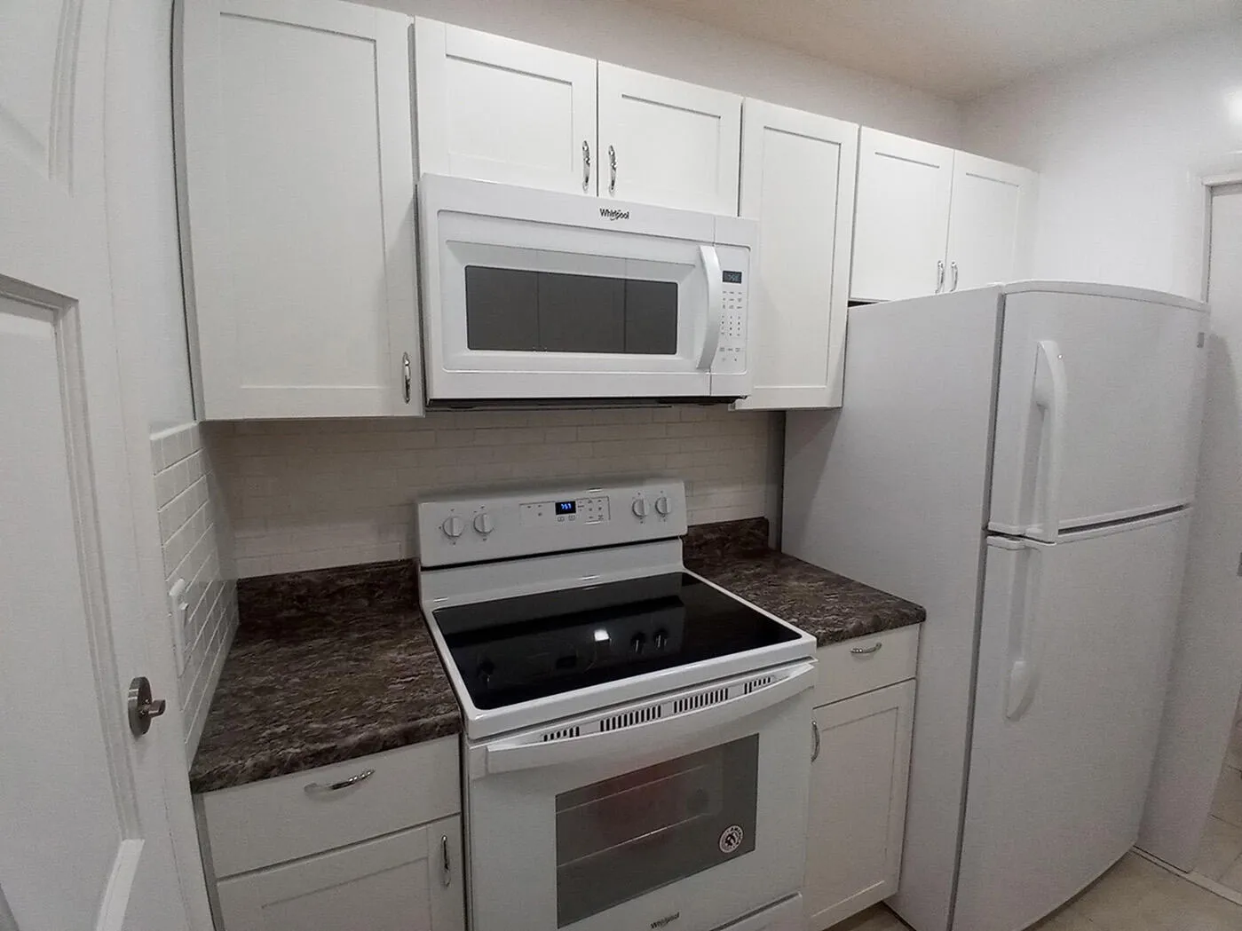 Kitchen 01