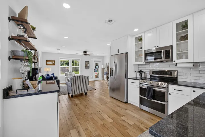 17-web-or-mls-5D1A2292