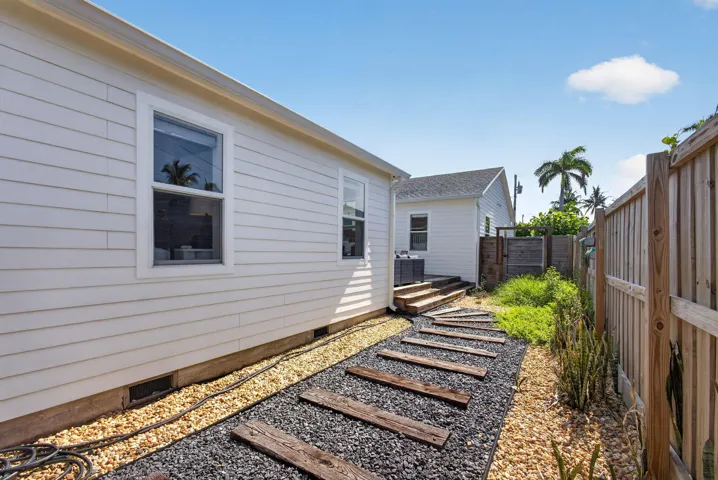 33-web-or-mls-5D1A2072