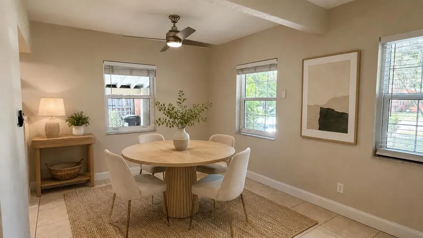 STAGED DINING AREA
