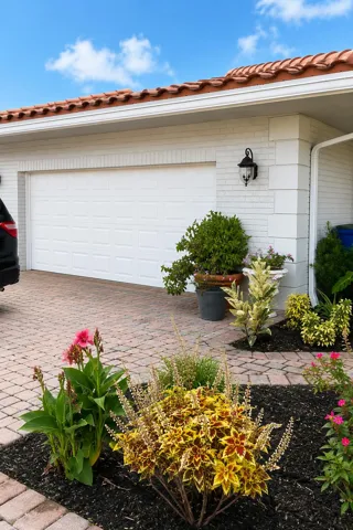 2-Car Garage